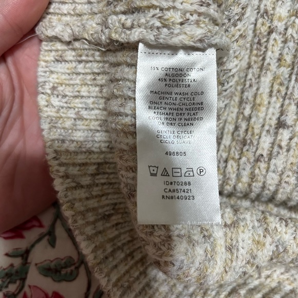 Loft Sweater Tank - Picture 4 of 4